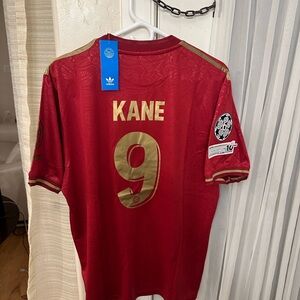 Bayern Munich  Harry Kane #9 -125th Anniversary Short Sleeve Jersey  Fits LARGE